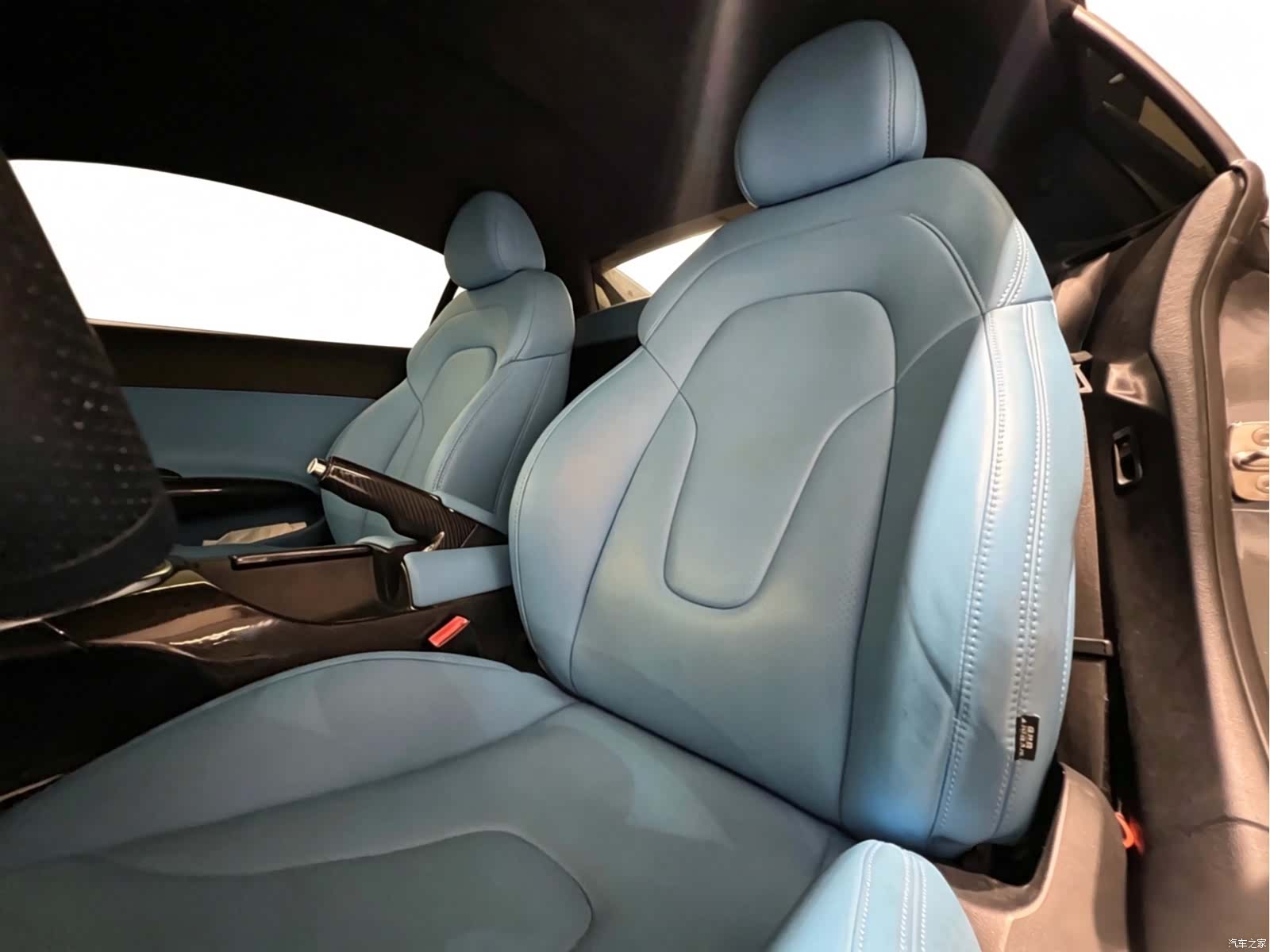 Audi TT, 2010 4