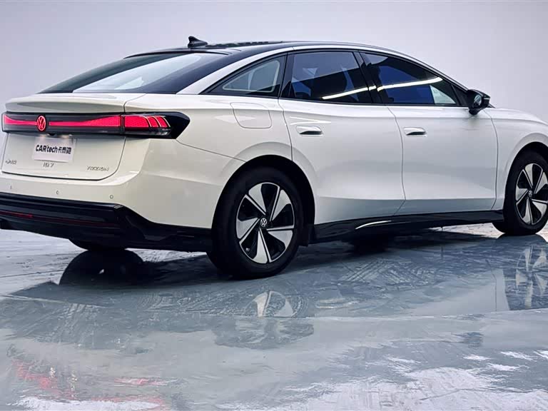 Volkswagen ID.7 VIZZION