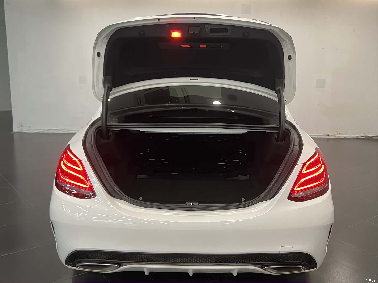 Mercedes-Benz C-Class, 2017 21