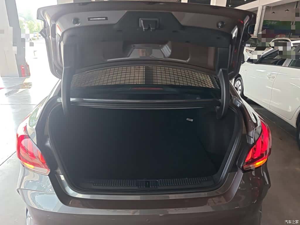 MG MG5, 2021 19