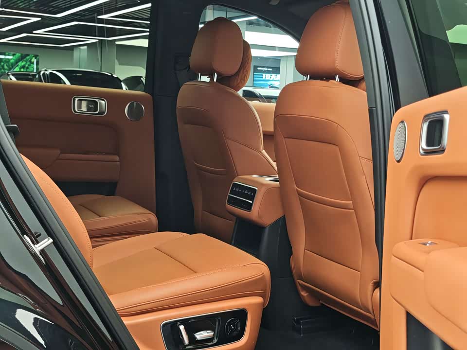 Li Auto Ideal L8