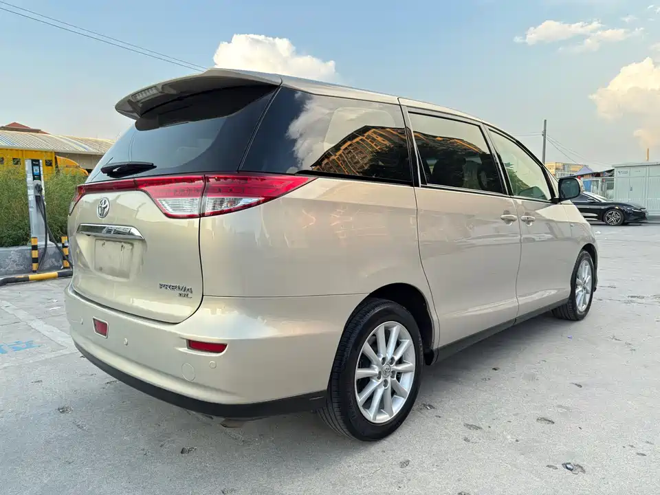 Toyota Previa