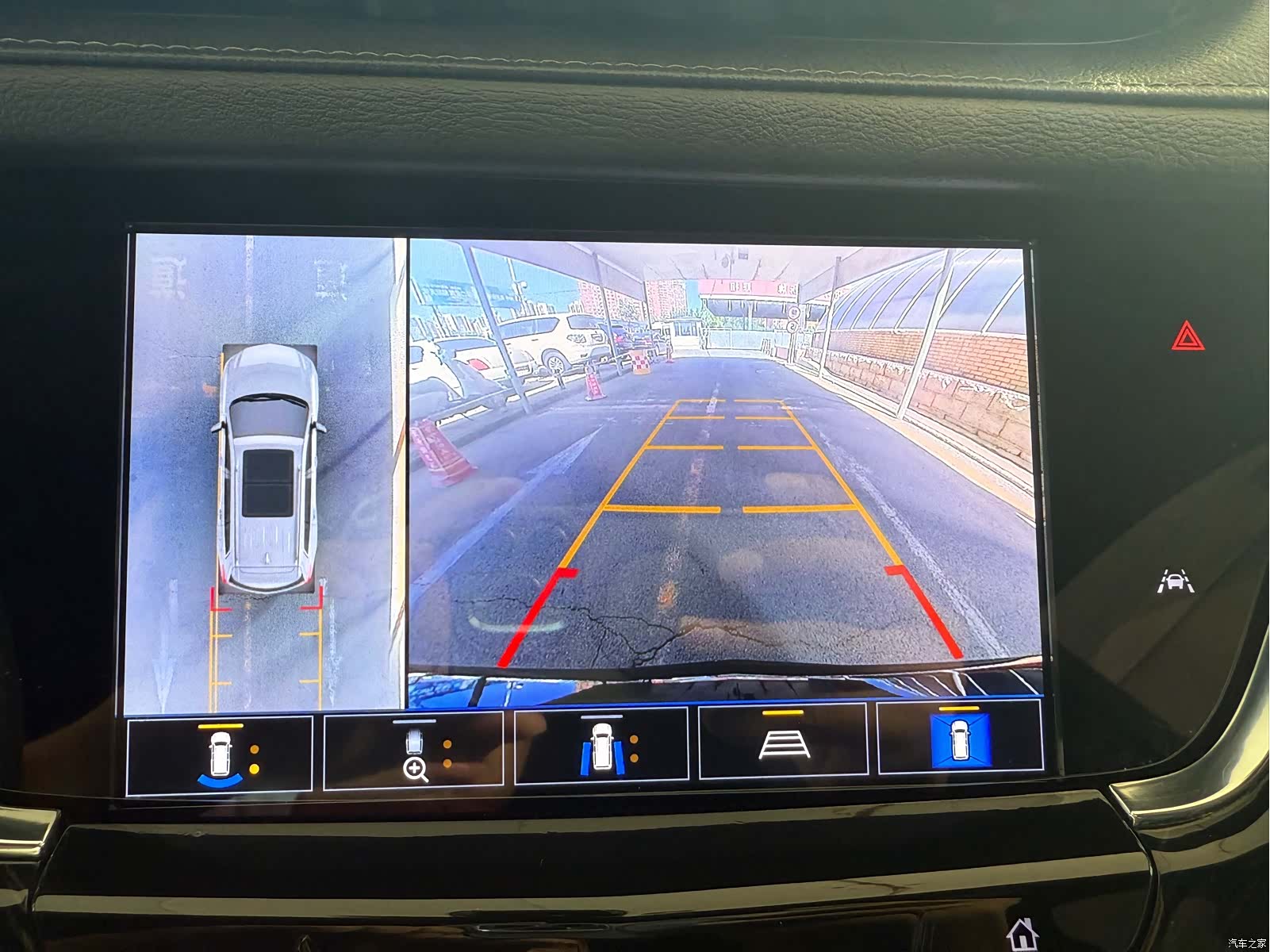 Cadillac XT6, 2023 12
