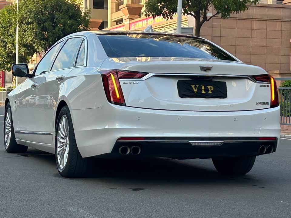 Cadillac CT6