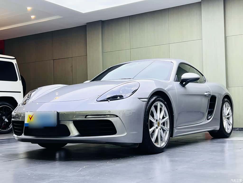 Porsche Cayman, 2019 2