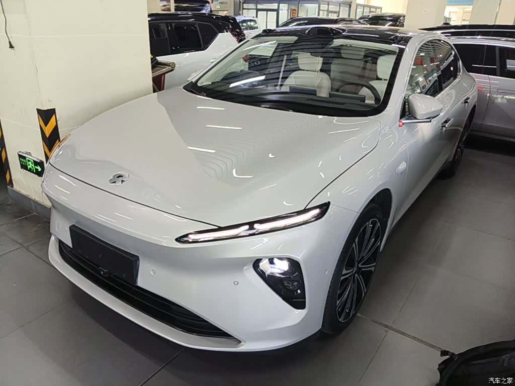 NIO ET7, 2025 1