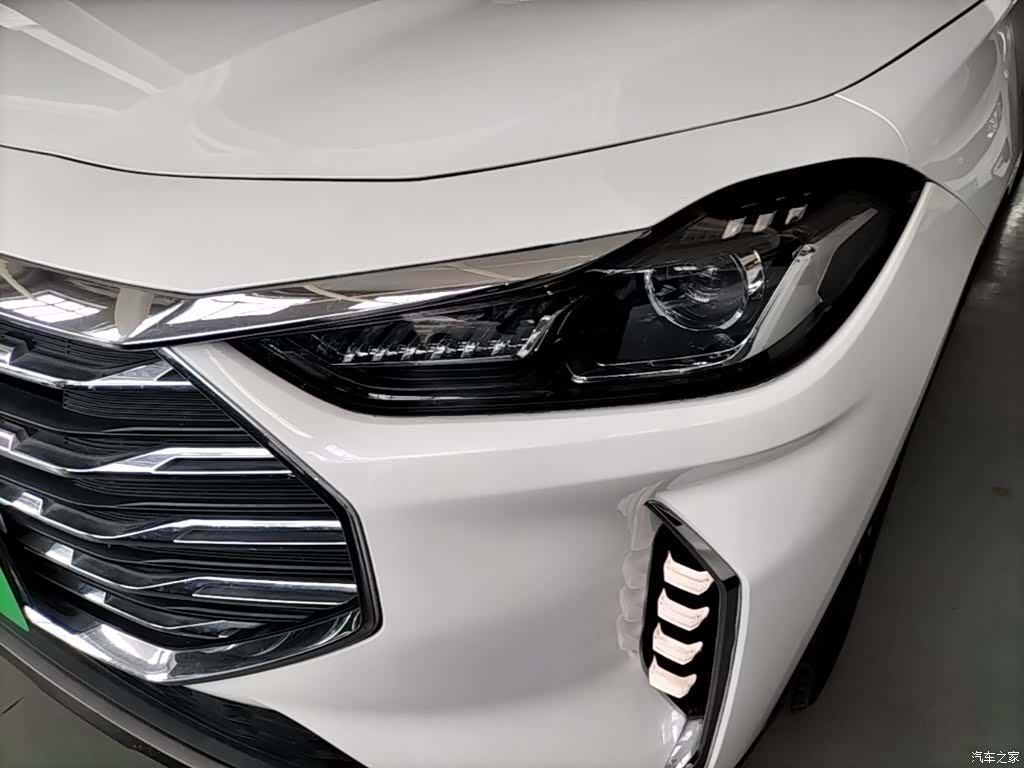 Jetour X70, 2021 24