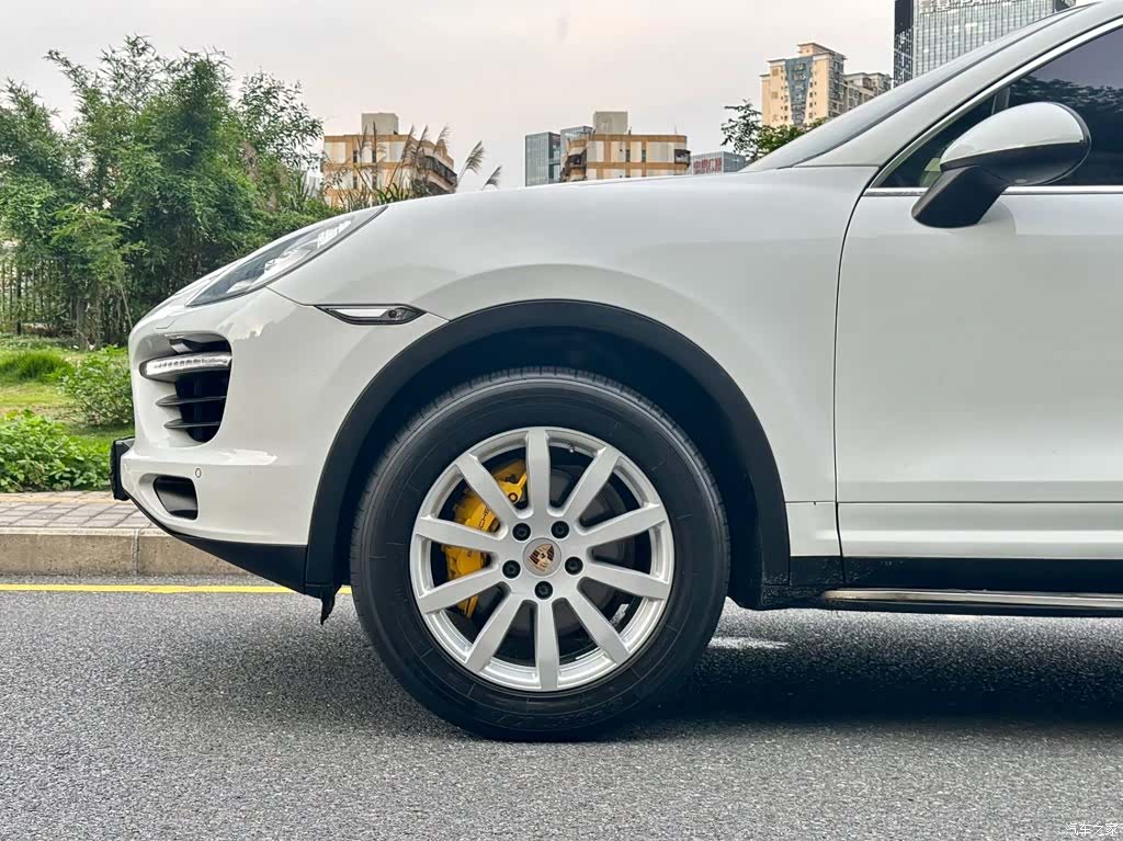 Porsche Cayenne, 2014 4