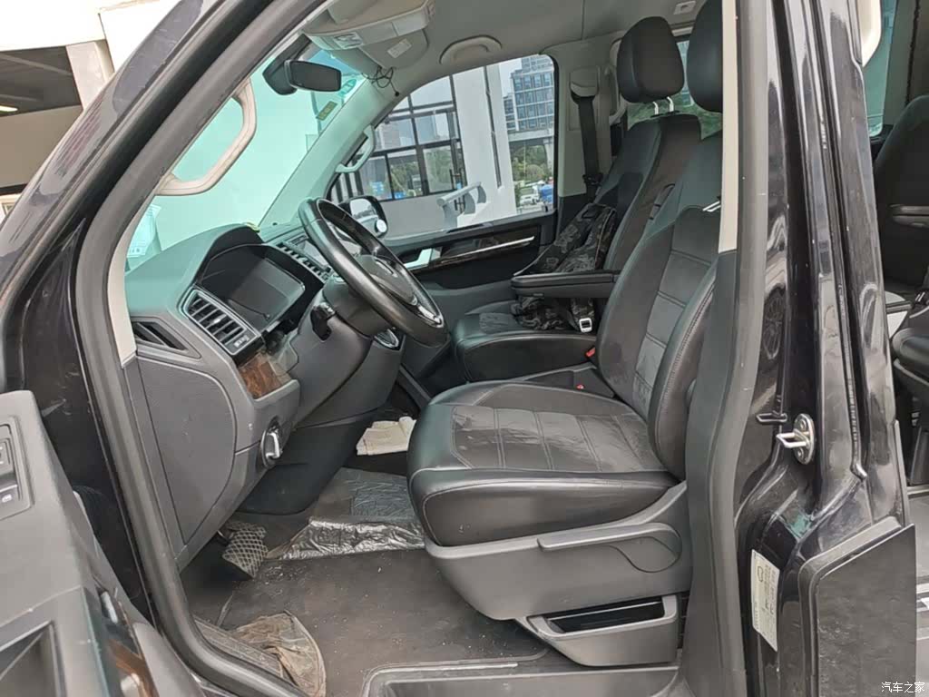 Volkswagen 7, 2018 15