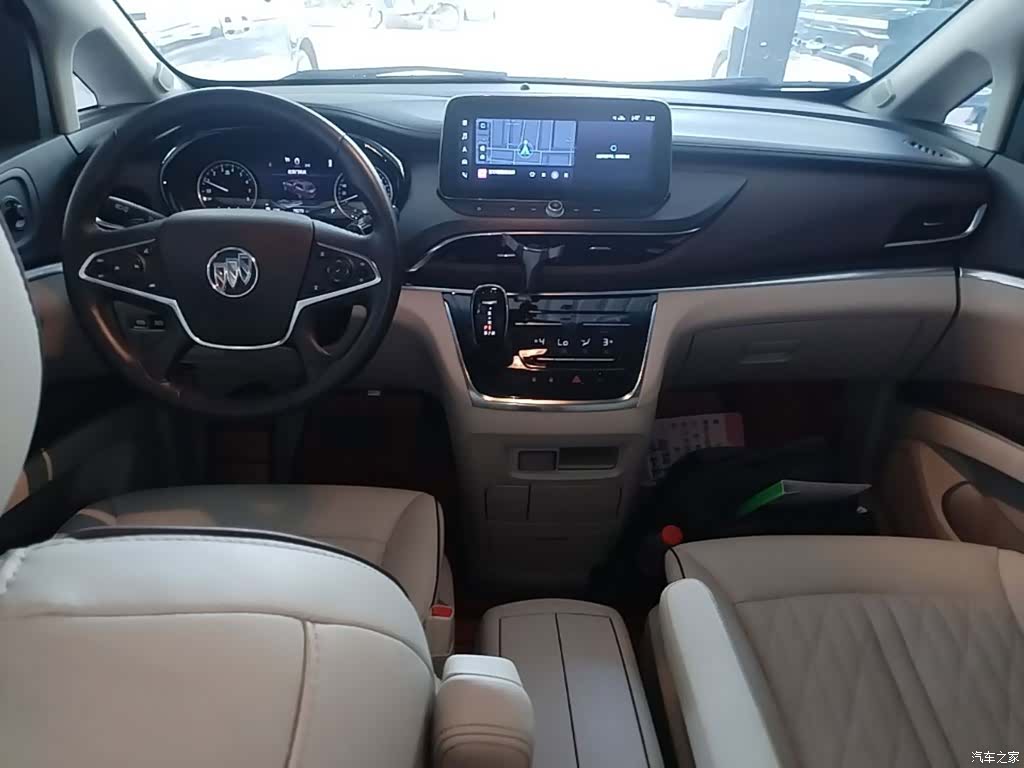 Buick GL8, 2022 10