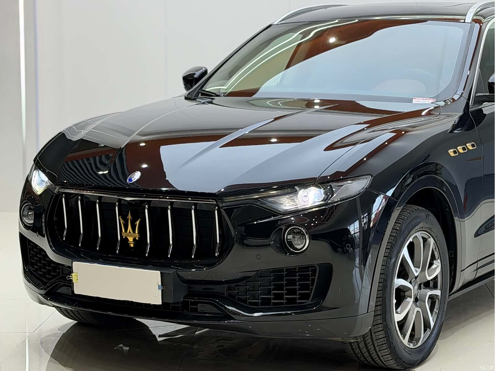 Maserati Levante, 2016 3