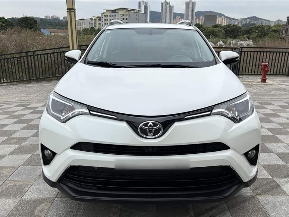 Toyota RAV4 Rongfang