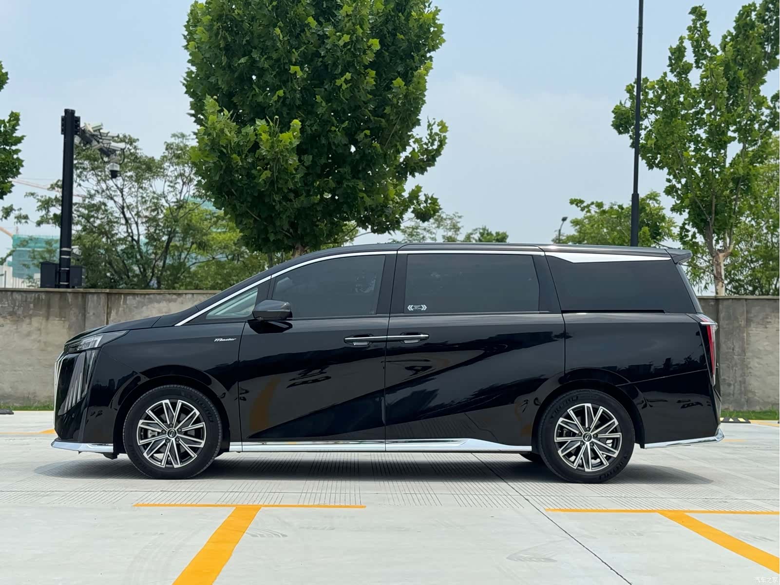 Trumpchi M8, 2023 3