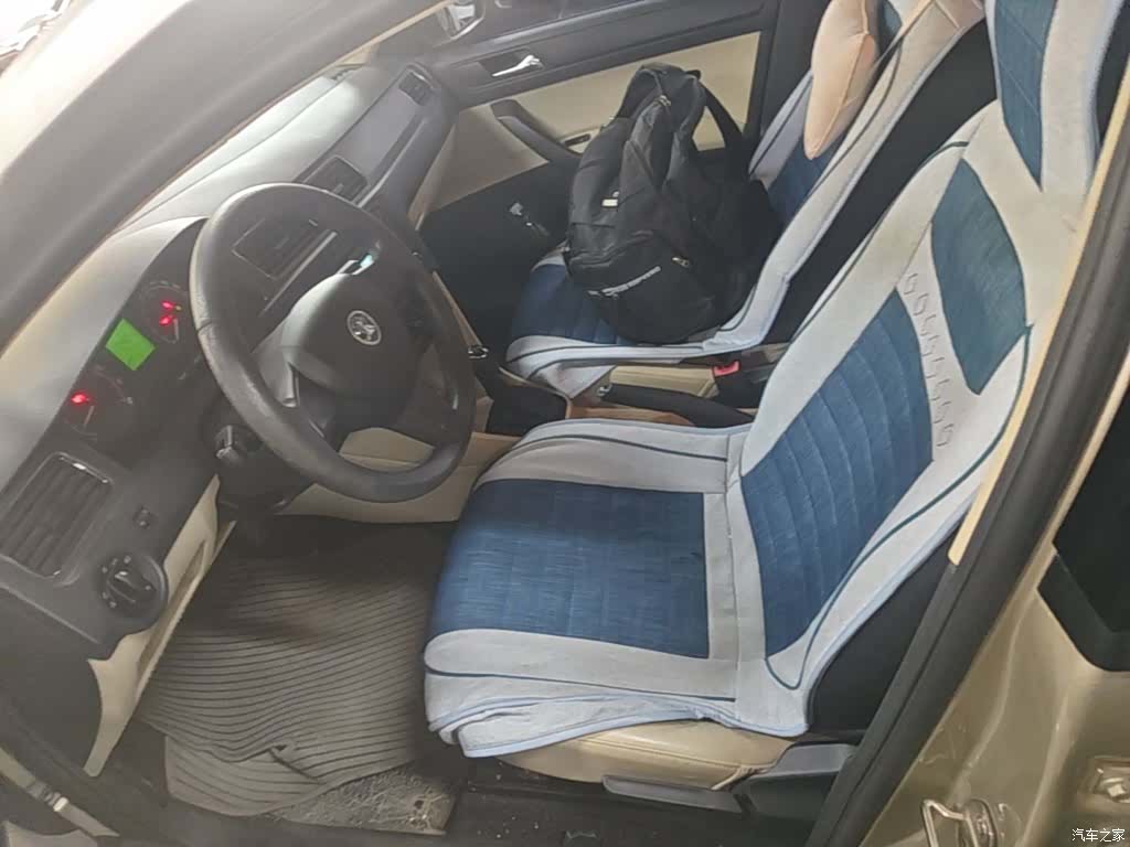 Skoda Rapid, 2016 15