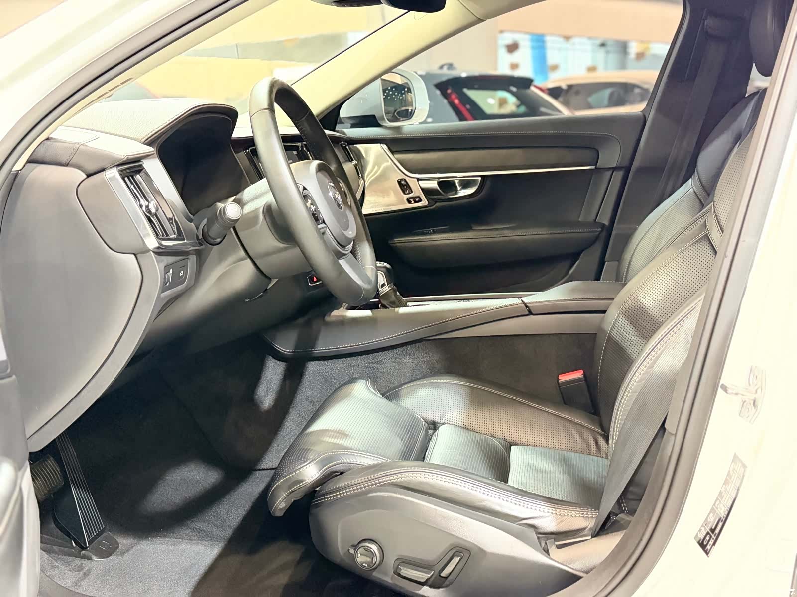 Volvo V90, 2018 19