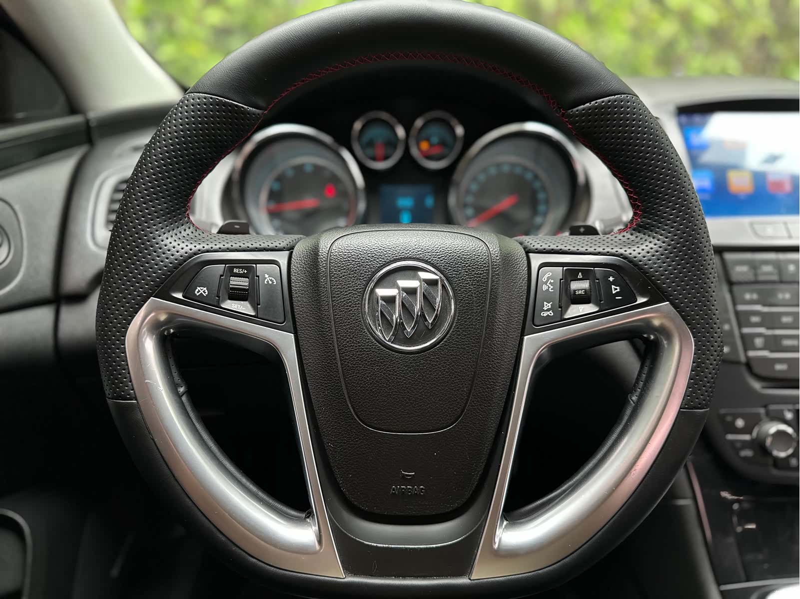 Buick Regal, 2012 9