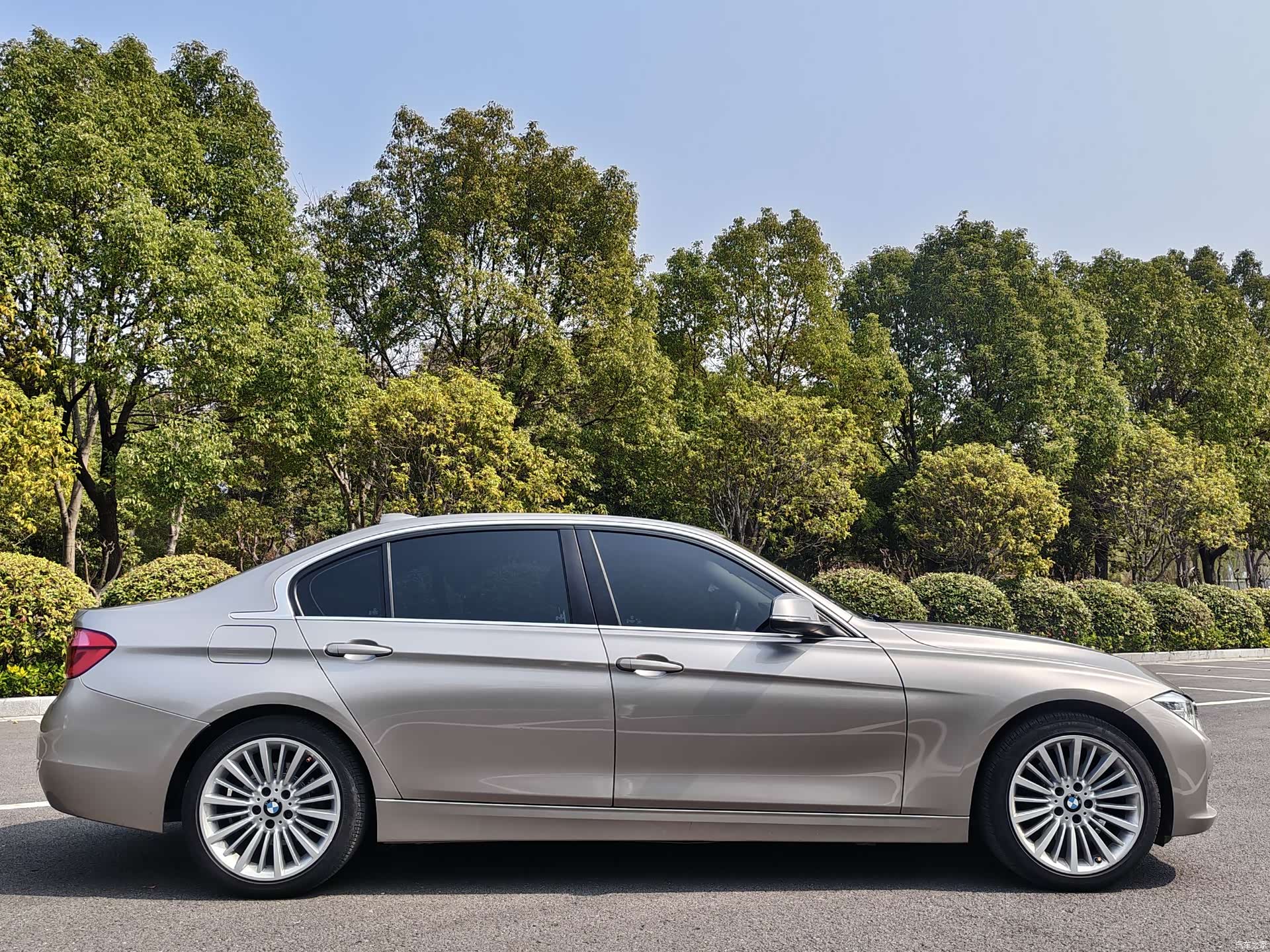 BMW 3 Series, 2017 19