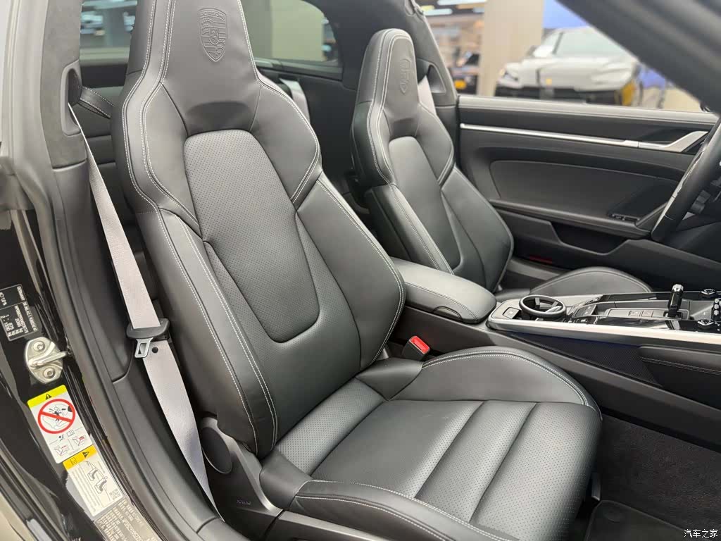 Porsche 911, 2023 11