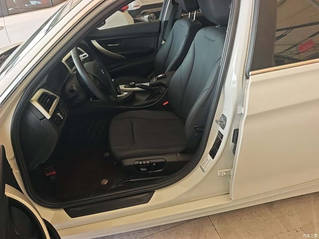 BMW 3 Series, 2015 15