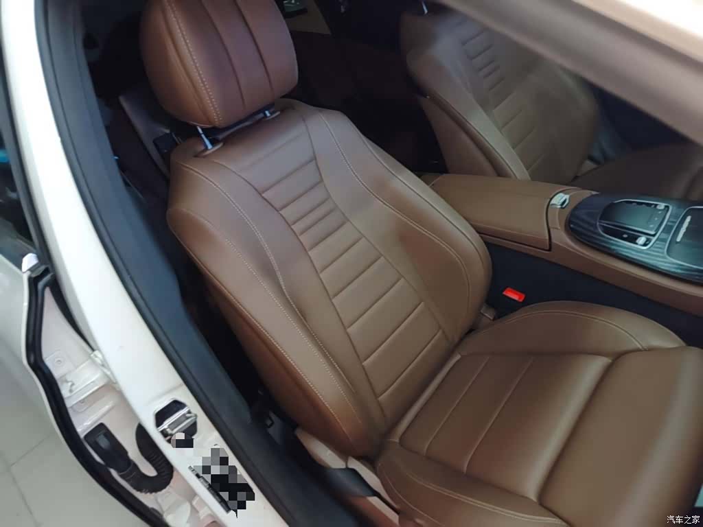Mercedes-Benz E-Class, 2019 25
