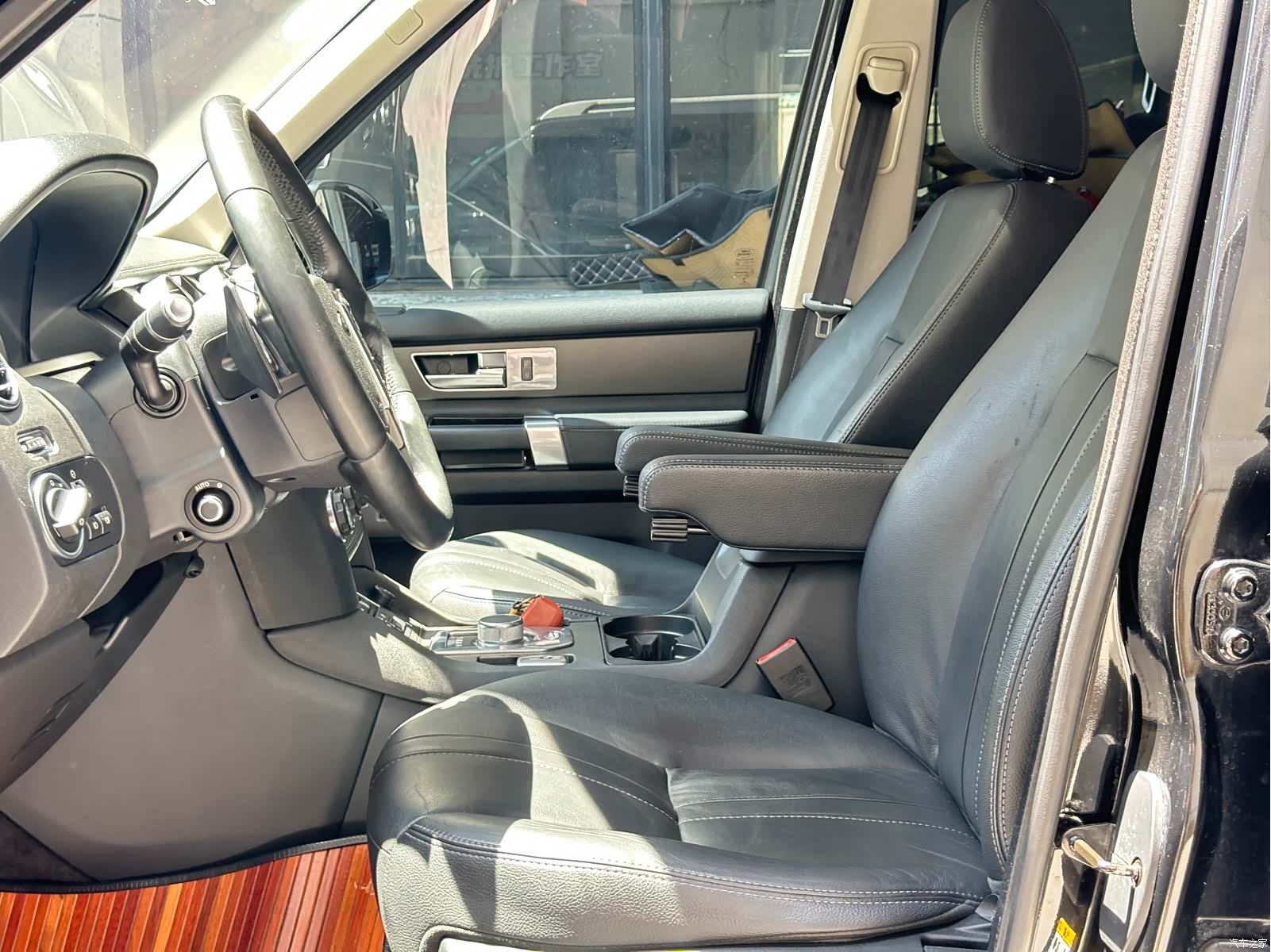 Land Rover Discovery, 2016 11