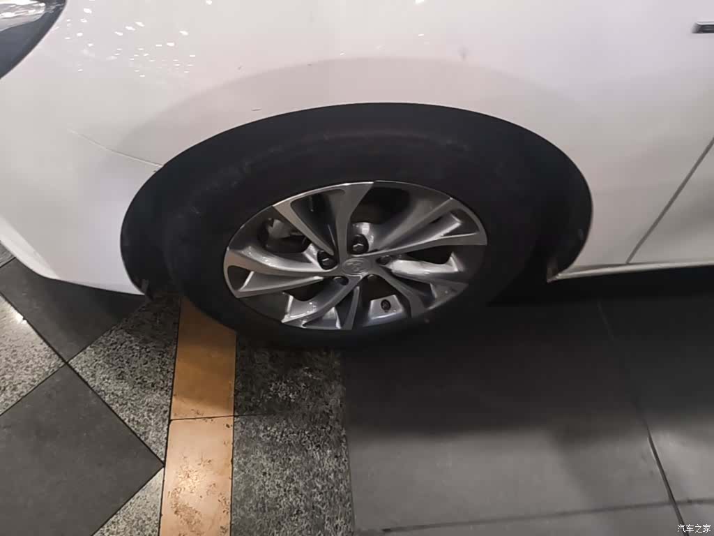 Buick Verano, 2022 23
