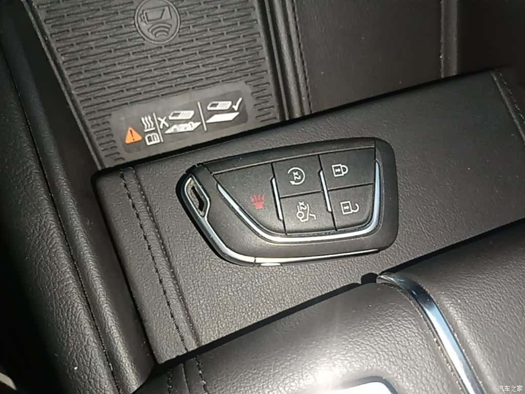 Cadillac CT6, 2025 9