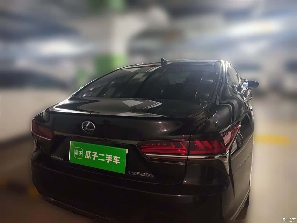 Lexus LS, 2018 3