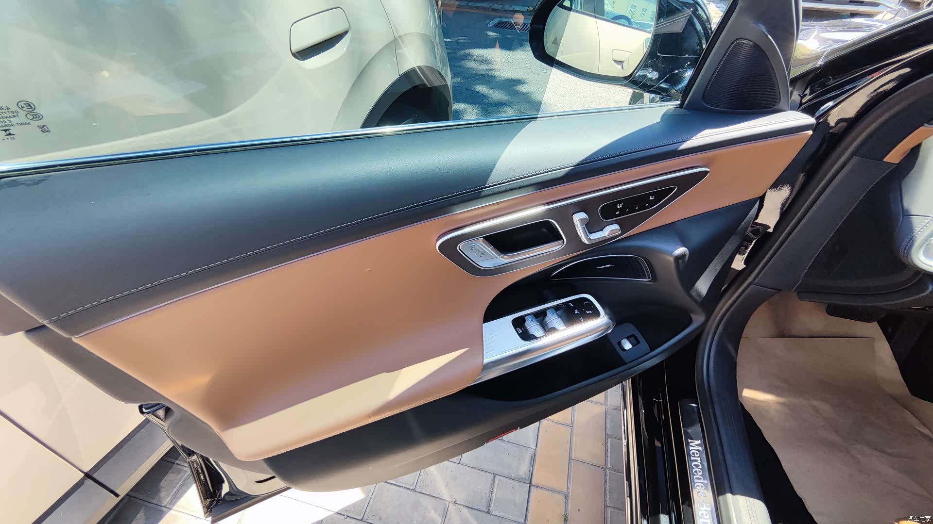 Mercedes-Benz E-Class, 2024 7