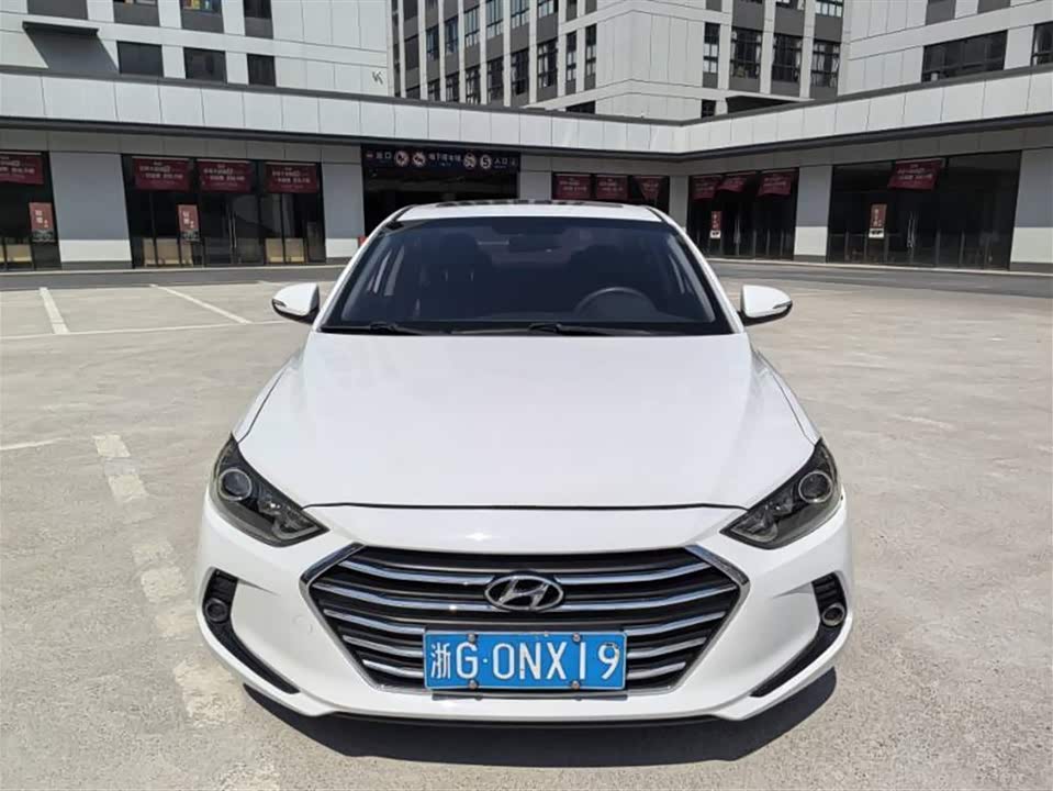 Hyundai Lead