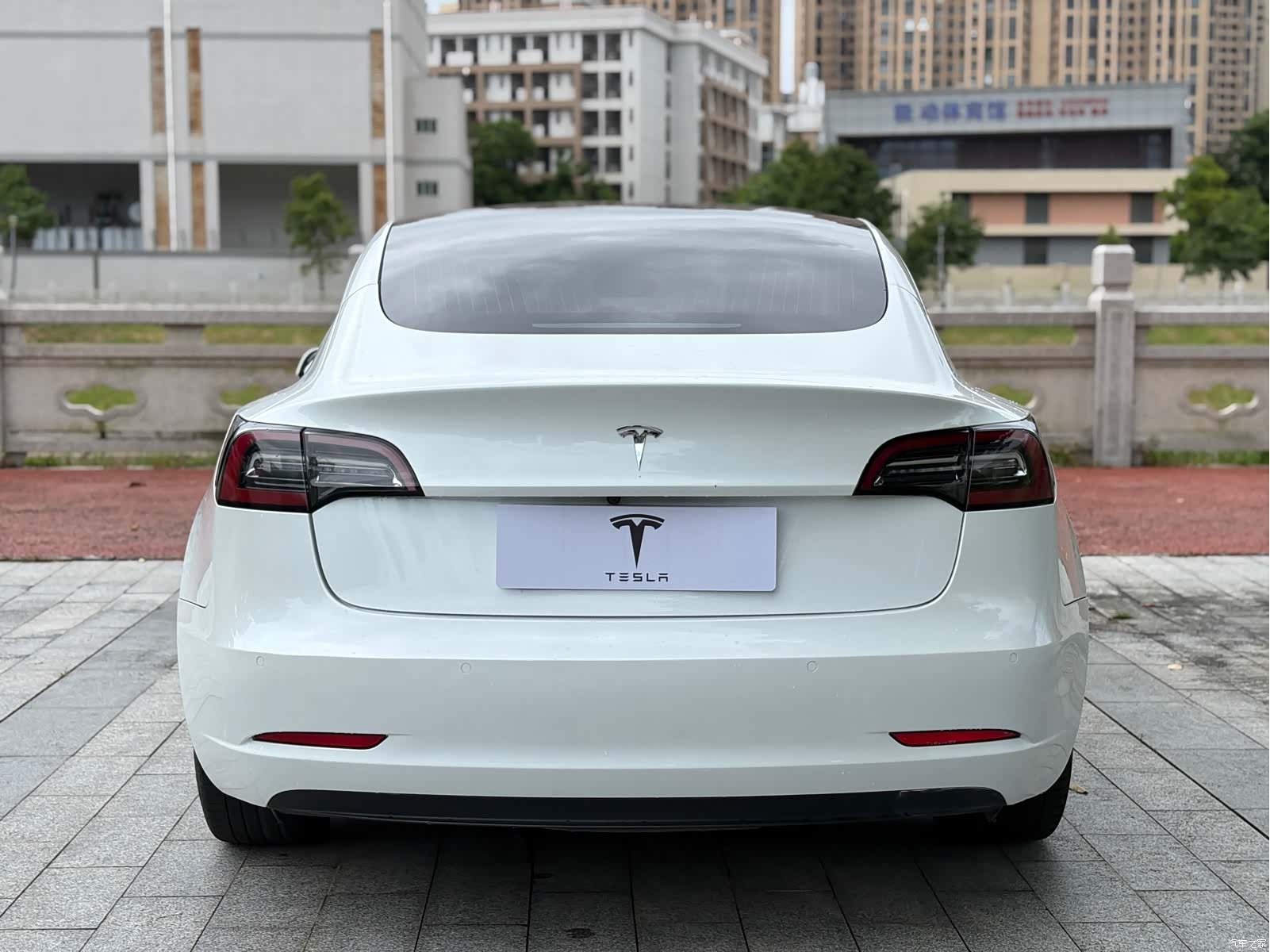 Tesla Model 3, 2020 8