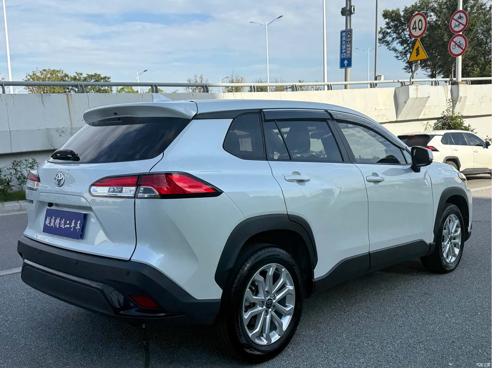 Toyota Frontlander, 2024 7