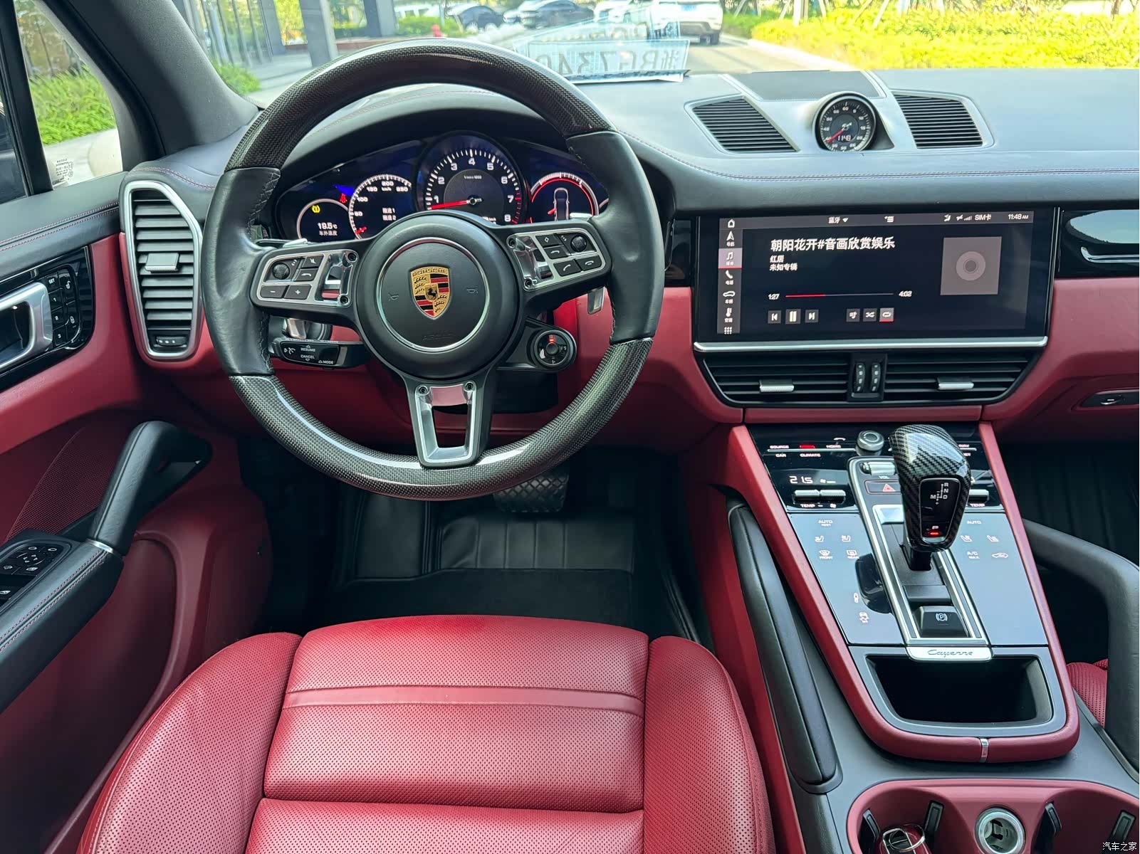Porsche Cayenne, 2018 все фото