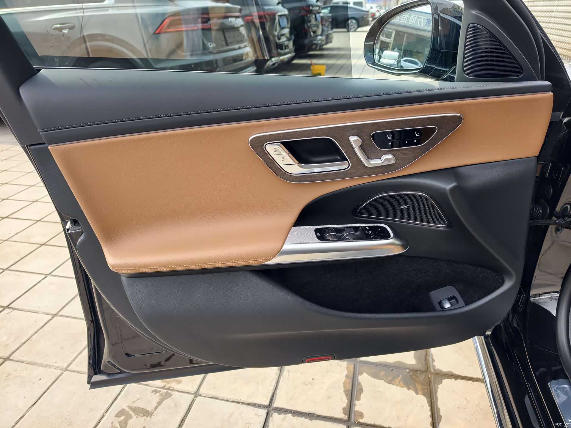 Mercedes-Benz E-Class, 2026 4
