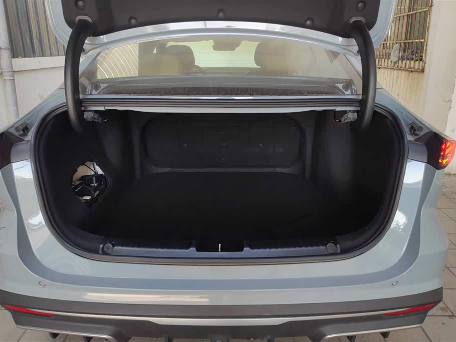 Geely Galaxy Galaxy L6