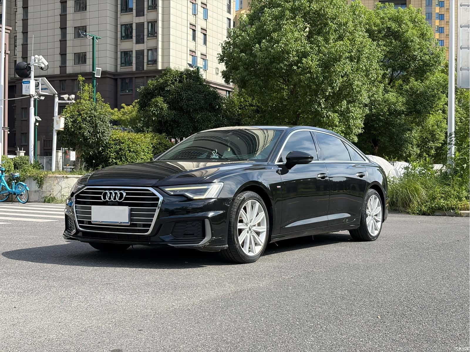 Audi A6L, 2021 1