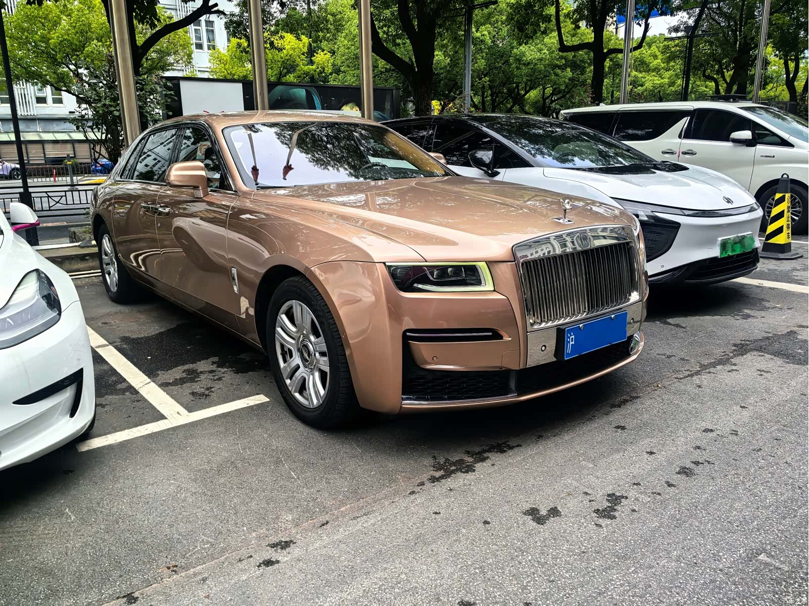 Rolls-Royce Ghost, 2021 3