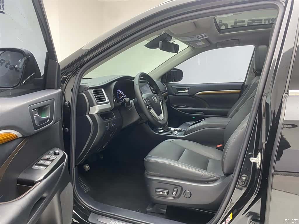 Toyota Highlander, 2022 18