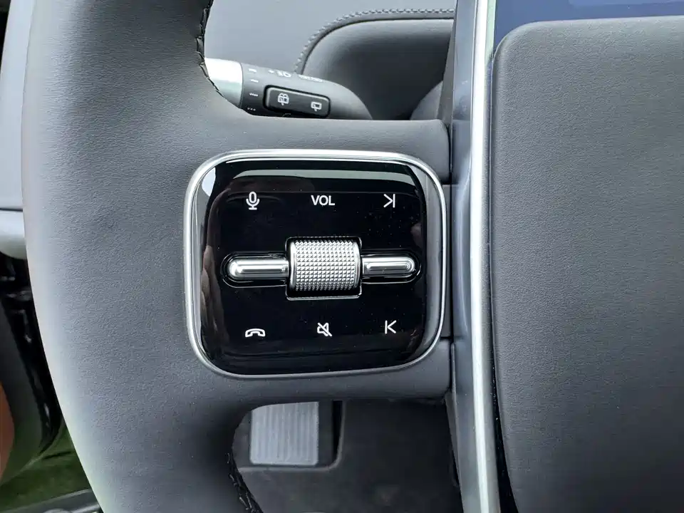 Li Auto Ideal L9