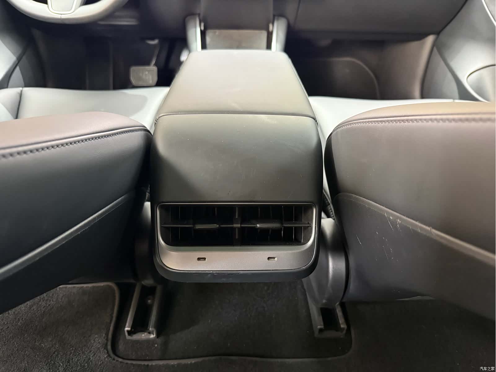 Tesla Model 3, 2020 14