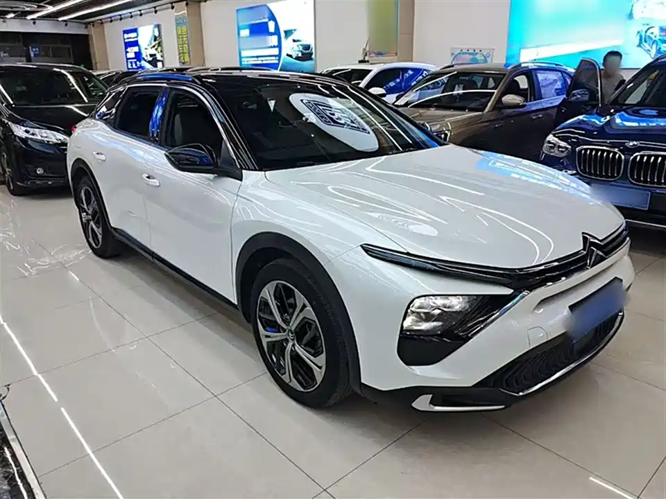 Citroen Versailles C5 X