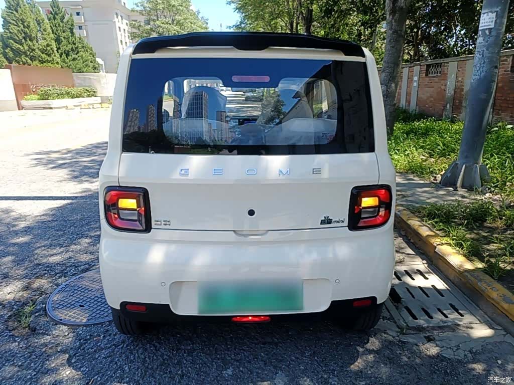 Geely Panda, 2026 6