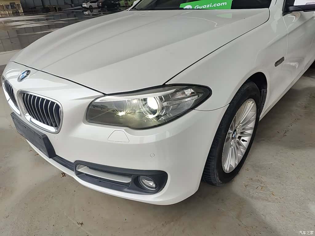BMW 5 Series, 2015 24
