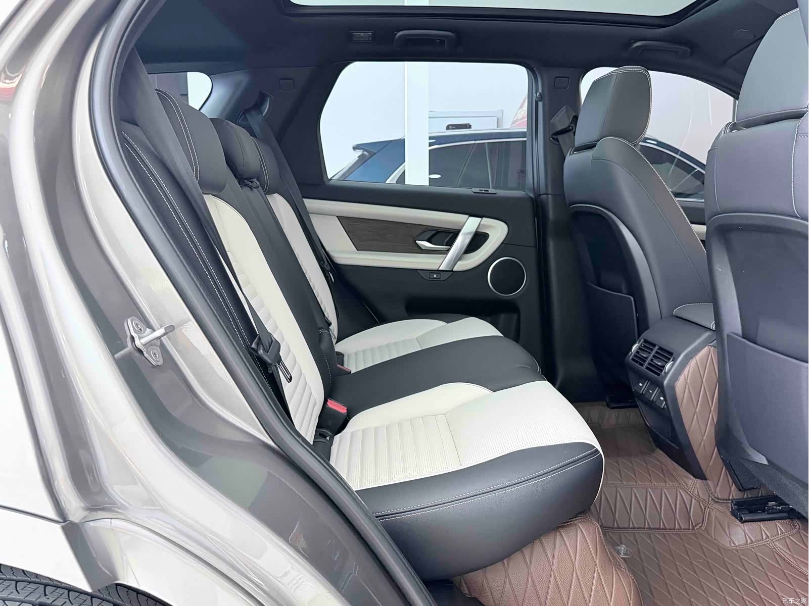 Land Rover Discovery, 2022 20