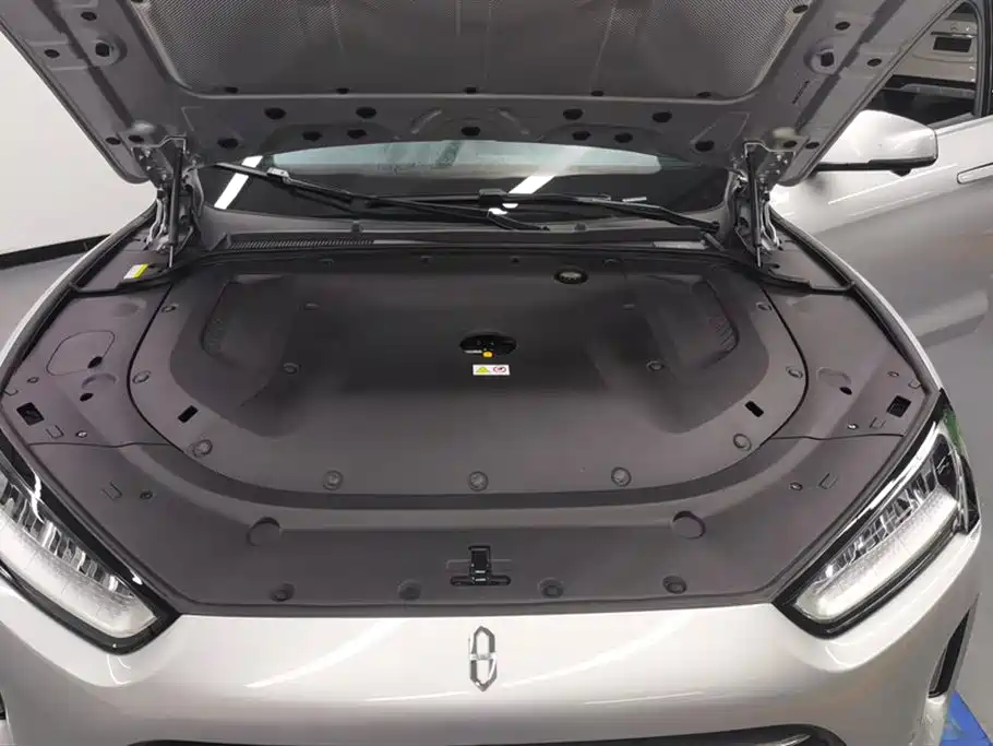 AITO Ask the world M5