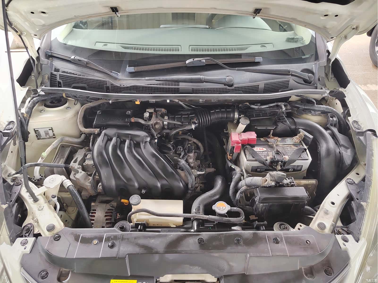 Nissan Tiida, 2012 17