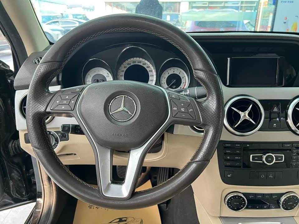 Mercedes-Benz GLK class
