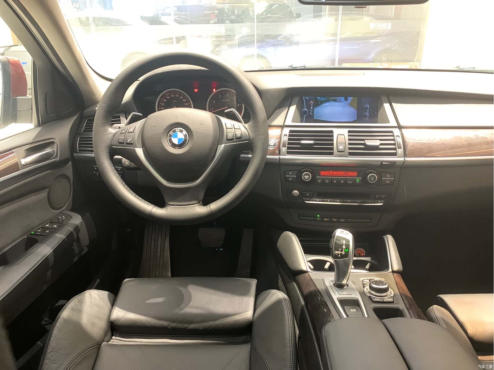 BMW X6, 2013 9