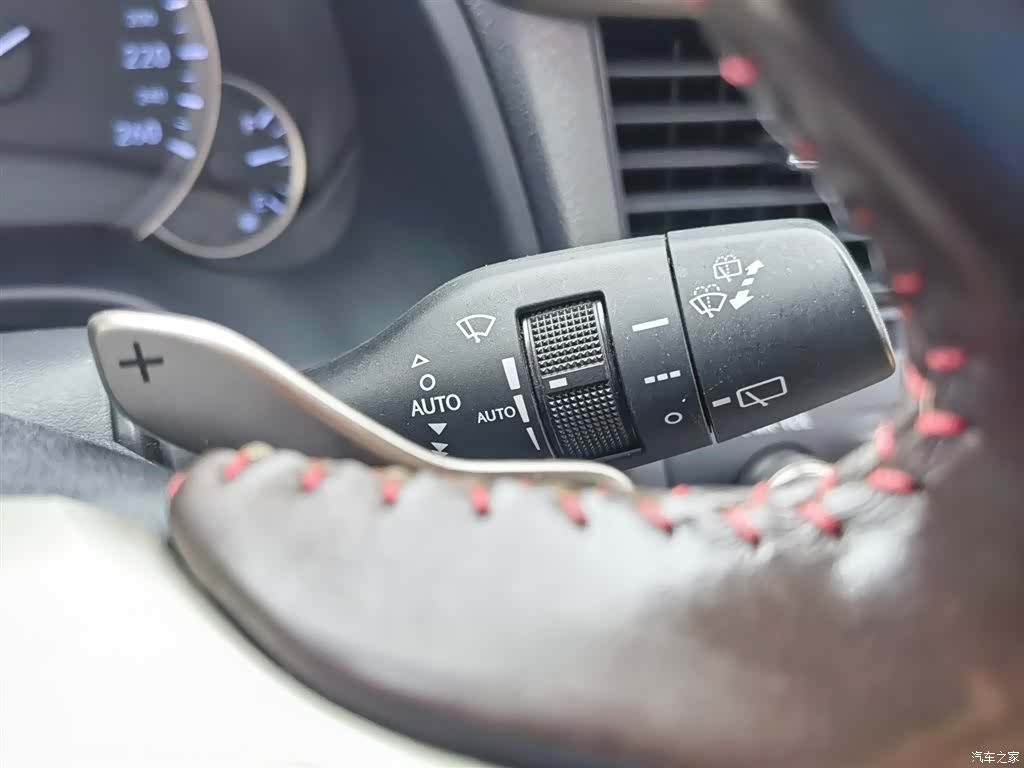 Lexus RX, 2019 23