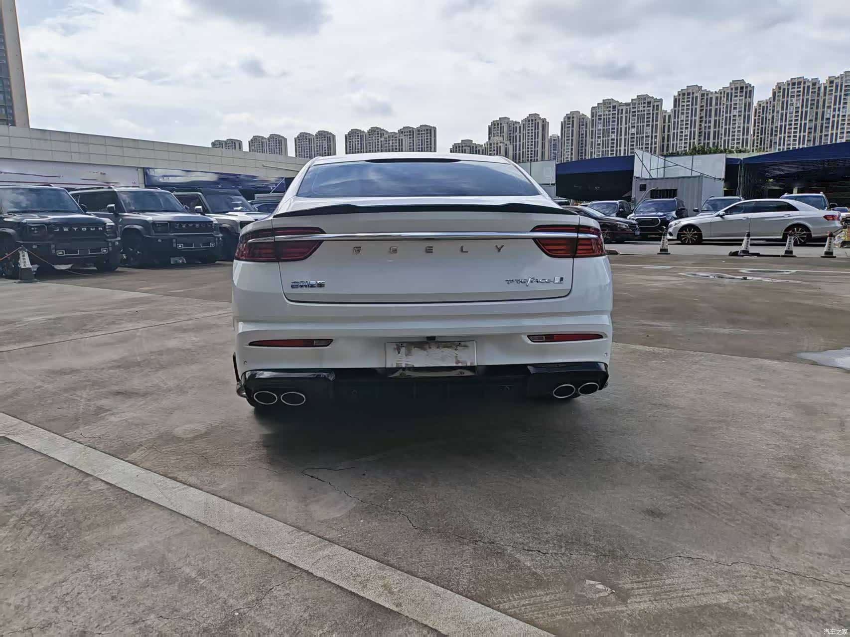 Geely Preface, 2022 14